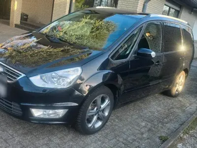 Gebraucht Ford Galaxy 160 PS (117 kW) 2011 Schwarz Van / Kleinbus