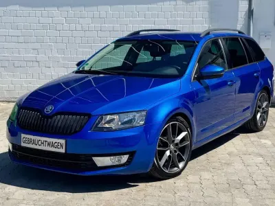 Gebraucht Skoda Octavia Elegance 105 PS (77 kW) 2014 Blau Kombi