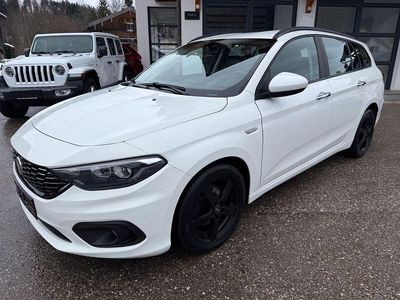 Gebraucht Fiat Tipo Easy 120 PS (88 kW) 2017 Weiß Kombi
