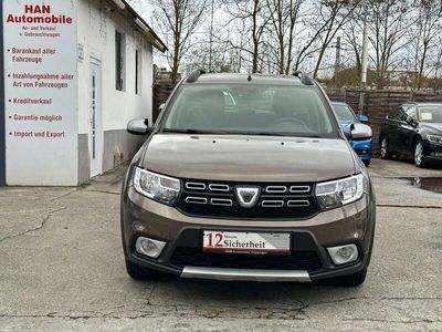 gebraucht Dacia Logan MCV II Kombi Stepway Celebration/Navi/Kamera/AHK