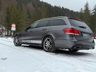Usata Mercedes E500 510 CV (375 kW) 2016 Nero Station wagon