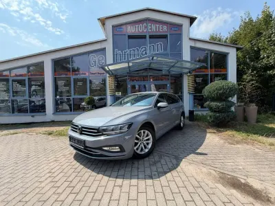 Gebraucht VW Passat Business 150 PS (110 kW) 2023 Grau Kombi