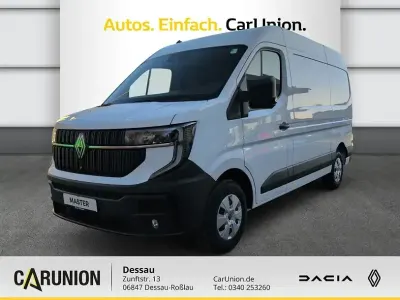 Gebraucht Renault Master 150 PS (110 kW) 2026 Mineralweiß Van / Kleinbus