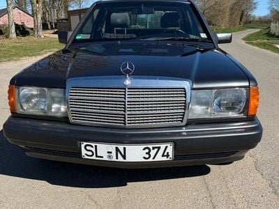 Schwarz Gebraucht 1991 Mercedes 190 Limousine | 5.500 €