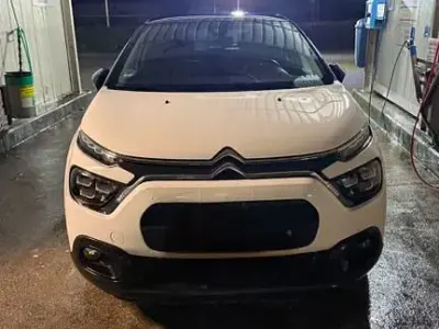 Gebraucht Citroën C3 Aircross Feel 131 PS (96 kW) 2023 Weiß SUV