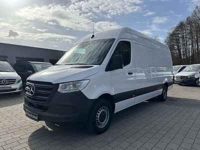 Gebraucht Mercedes Sprinter 114 PS (83 kW) 2024 Arktikweiß Van