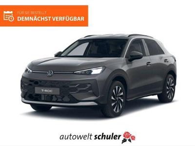 Neu VW T-Roc Life 150 PS (110 kW) 2026 Wolf grey metallic SUV