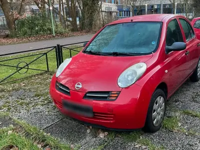 Gebraucht Nissan Micra 75 PS (55 kW) 2004 Rot Kleinwagen