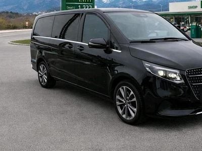 Gebraucht Mercedes V250 190 PS (139 kW) 2025 Schwarz Van / Kleinbus