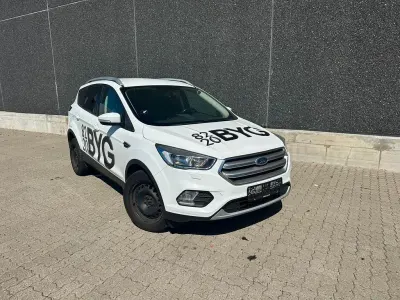 Gebraucht Ford Kuga Trend 120 PS (88 kW) 2018 Weiß SUV