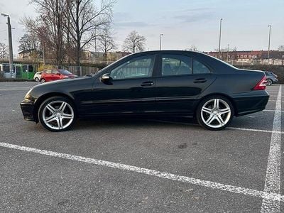 Gebraucht Mercedes C220 150 PS (110 kW) 2006 Schwarz Limousine