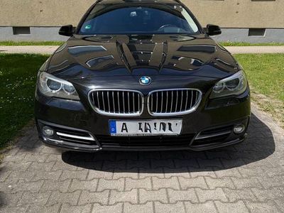 Usata BMW 525 Sport Line 218 CV (160 kW) 2014 Nero Station wagon