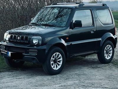 Second-hand Suzuki Jimny 86 CP (63 kW) 2008 Negru SUV