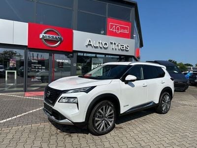 Neu Nissan X-Trail 360º 213 PS (156 kW) 2025 Weiß SUV