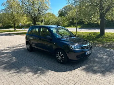 Gebraucht Mazda 2 Comfort 75 PS (55 kW) 2006 Blau Kleinwagen