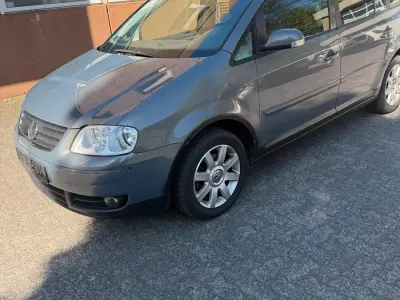 Brugt VW Touran 116 HK (85 kW) 2005 Sølv MPV