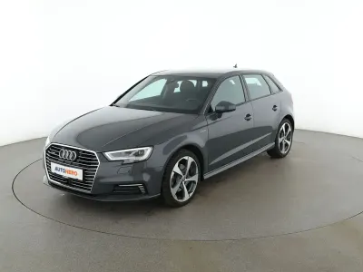 Używany Audi e-tron Sport 150 kW (204 KM) 2018 Szary SUV
