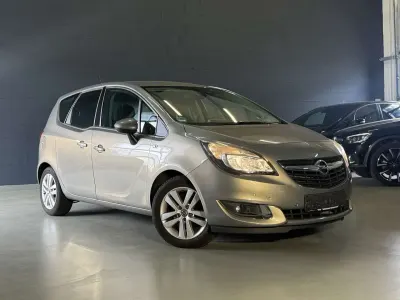 Gebraucht Opel Meriva Style 120 PS (88 kW) 2015 Muskatgrau/muskat braun(m2) Van / Kleinbus