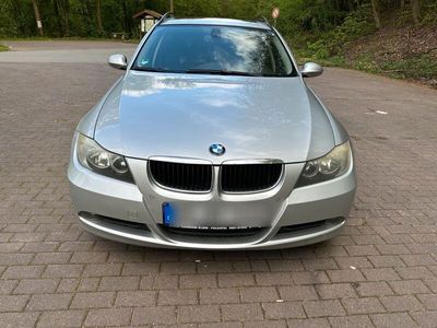 gebraucht BMW 318 e91 i (Kombi/Touring)