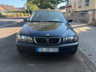 Gebraucht BMW 320 170 PS (125 kW) 2004 Blau Limousine