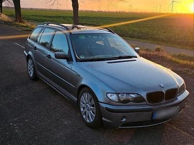 Usata BMW 320 150 CV (110 kW) 2005 Grigio Station wagon