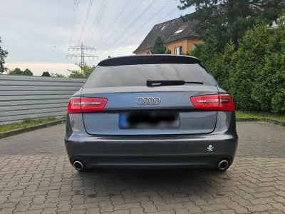 Gebraucht Audi A6 S-Line 204 PS (150 kW) 2012 Grau Kombi
