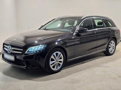 Gebraucht Mercedes C180 Avantgarde 156 PS (114 kW) 2018 Schwarz Limousine