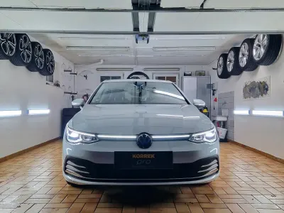 Gebraucht VW Golf VII Style 204 PS (150 kW) 2021 Weiß Kleinwagen