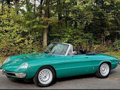 Gebraucht Alfa Romeo Spider Veloce 118 PS (86 kW) 1969 Grün Cabrio