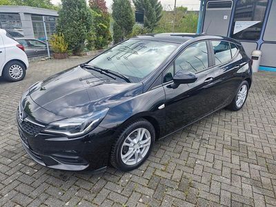 Gebraucht Opel Astra Edition 105 PS (77 kW) 2021 Schwarz Limousine