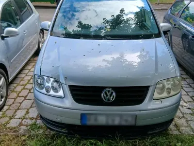 Gebraucht VW Touran 115 PS (84 kW) 2003 Silber Van / Kleinbus
