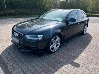 Gebraucht Audi A4 145 PS (106 kW) 2012 Kombi