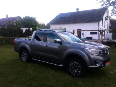 Gebraucht Nissan Navara 190 PS (139 kW) 2016 Silber Pickup