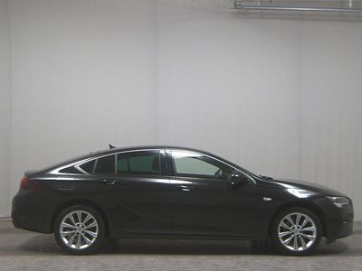 Schwarz Gebraucht 2021 Opel Insignia Business Limousine | 14.480 € (Fairer Preis)