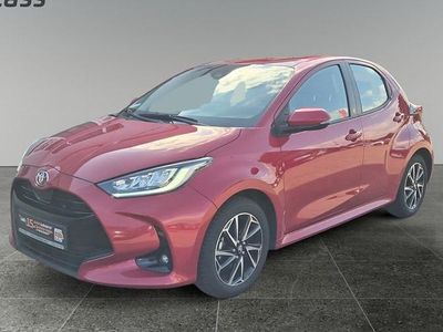 Usata Toyota Yaris Team 125 CV (91 kW) 2021 Rosso Utilitaria