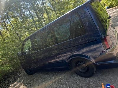 Usata VW T5 Highline 174 CV (127 kW) 2005 Blu Furgone