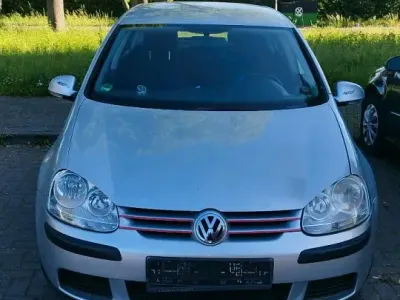 Gebraucht VW Golf IV 75 PS (55 kW) 2005 Silber Limousine