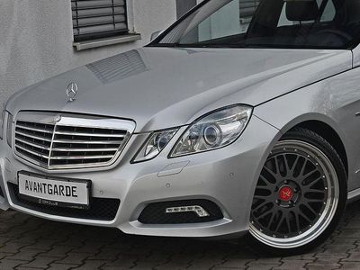 Gebraucht Mercedes E350 Night 292 PS (214 kW) 2009 Silber Limousine
