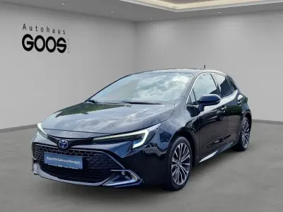 Gebraucht Toyota Corolla Hybrid Team 140 PS (102 kW) 2024 Schwarz Limousine