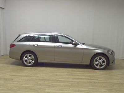 Mercedes C220
