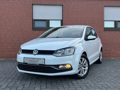 Gebraucht VW Polo Comfortline 75 PS (55 kW) 2015 Weiß Limousine