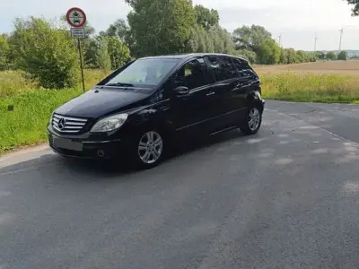 Gebraucht Mercedes B180 109 PS (80 kW) 2007 Schwarz Van / Kleinbus