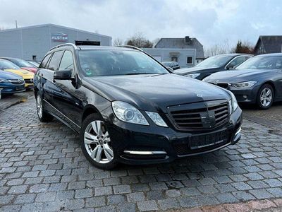 Usata Mercedes E350 265 CV (194 kW) 2012 Nero Station wagon