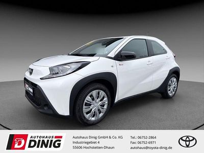 Neu Toyota Aygo X X-play 72 PS (52 kW) 2026 Weiß SUV
