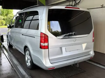 Używany Mercedes V220 Edition 163 KM (119 kW) 2014 Srebrny Minivan