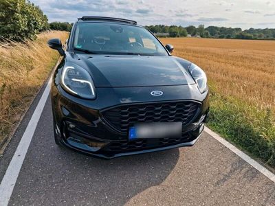 gebraucht Ford Puma mit 155 PS, manueller Schaltung etc.