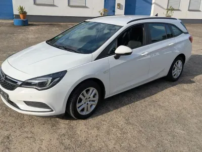 Gebraucht Opel Astra 136 PS (100 kW) 2018 Kombi