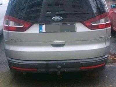 Silber Gebraucht 2007 Ford Galaxy Van / Kleinbus | 2.500 € (Teuer)