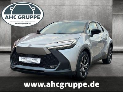 Silber Neu 2025 Toyota C-HR SUV | 38.990 €