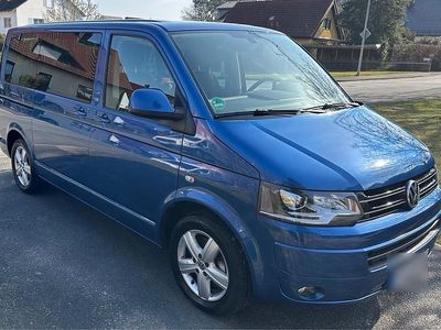 Usata VW Multivan 180 CV (132 kW) 2015 Blu Monovolume